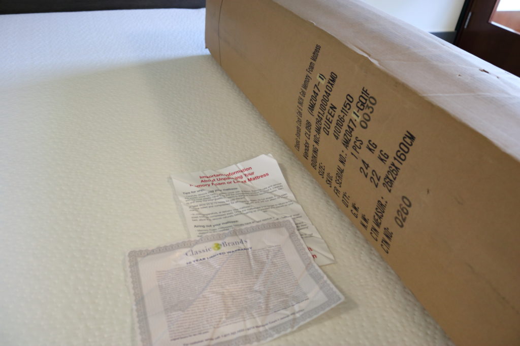 The Classic Brands 6 Inch Cool Gel, its delivery box, and in-box paperwork