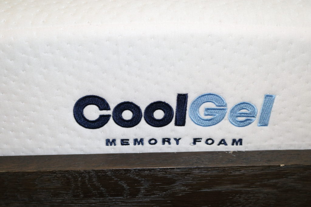A close up of the Classic Brands 8 Inch Cool Gel mattress logo