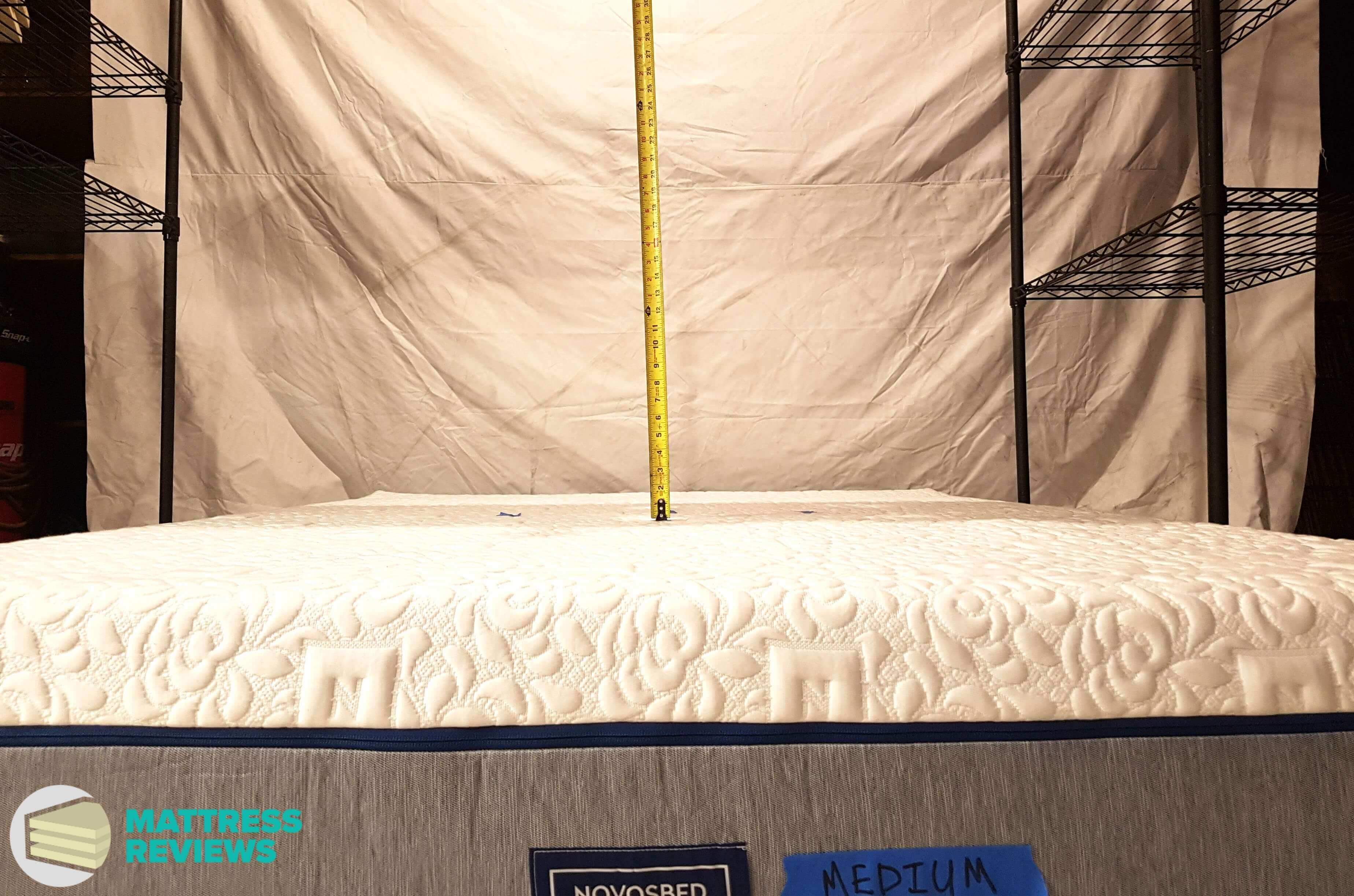 Image of the Novosbed (Medium) mattress bounce test.