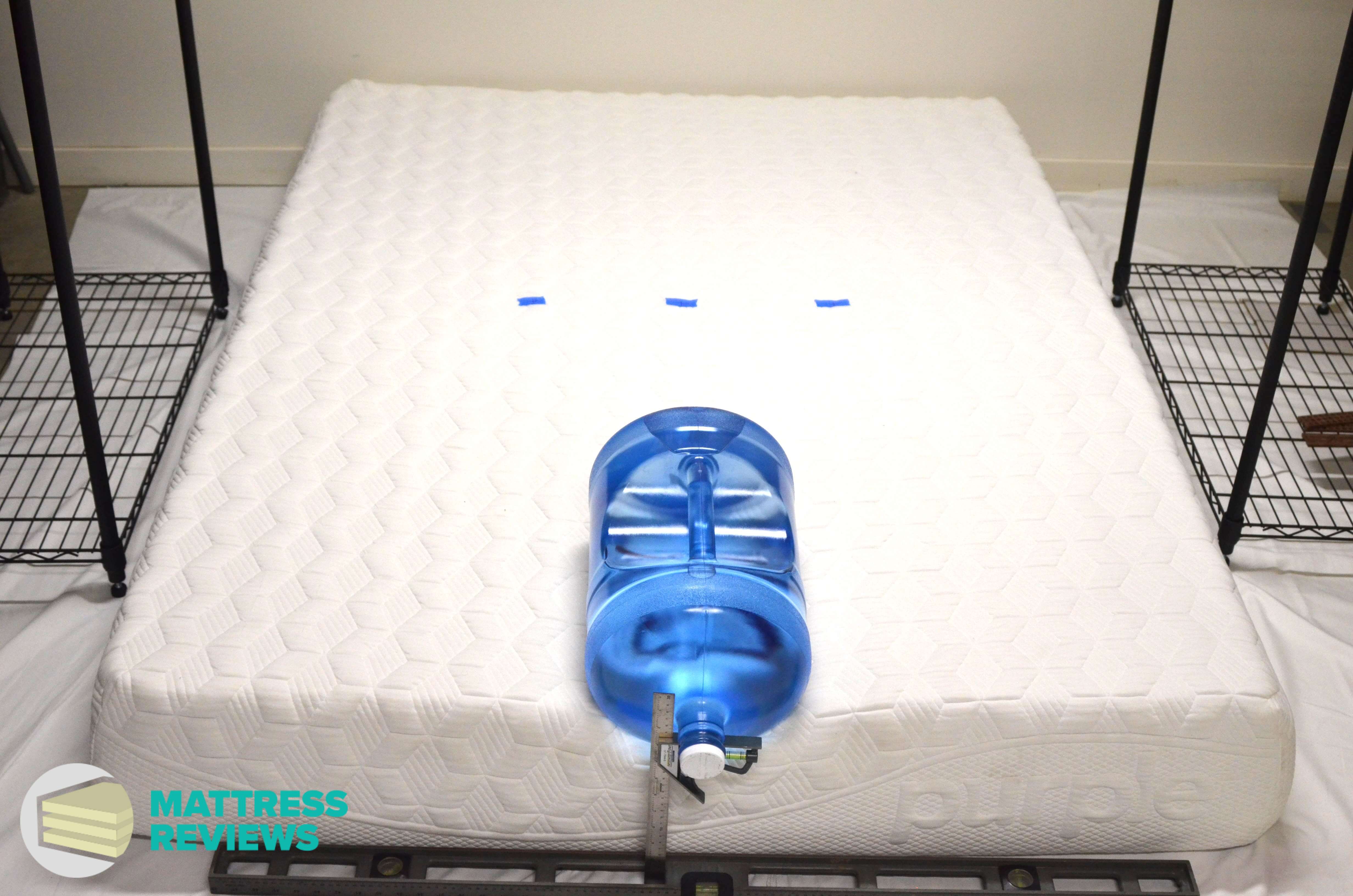 Image of the Purple mattress edge support test.