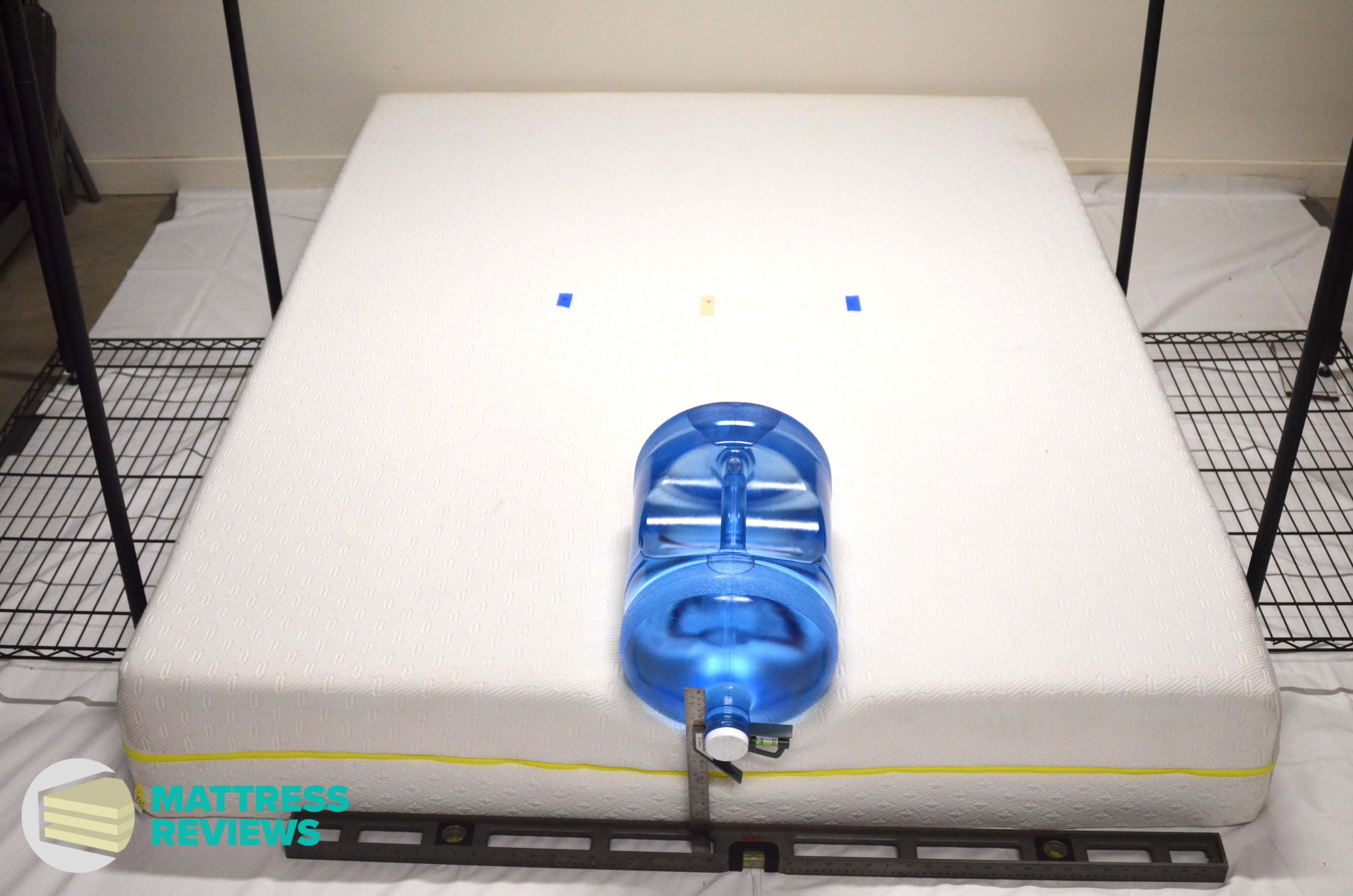 Image of the Fleep Soft mattress edge support test.