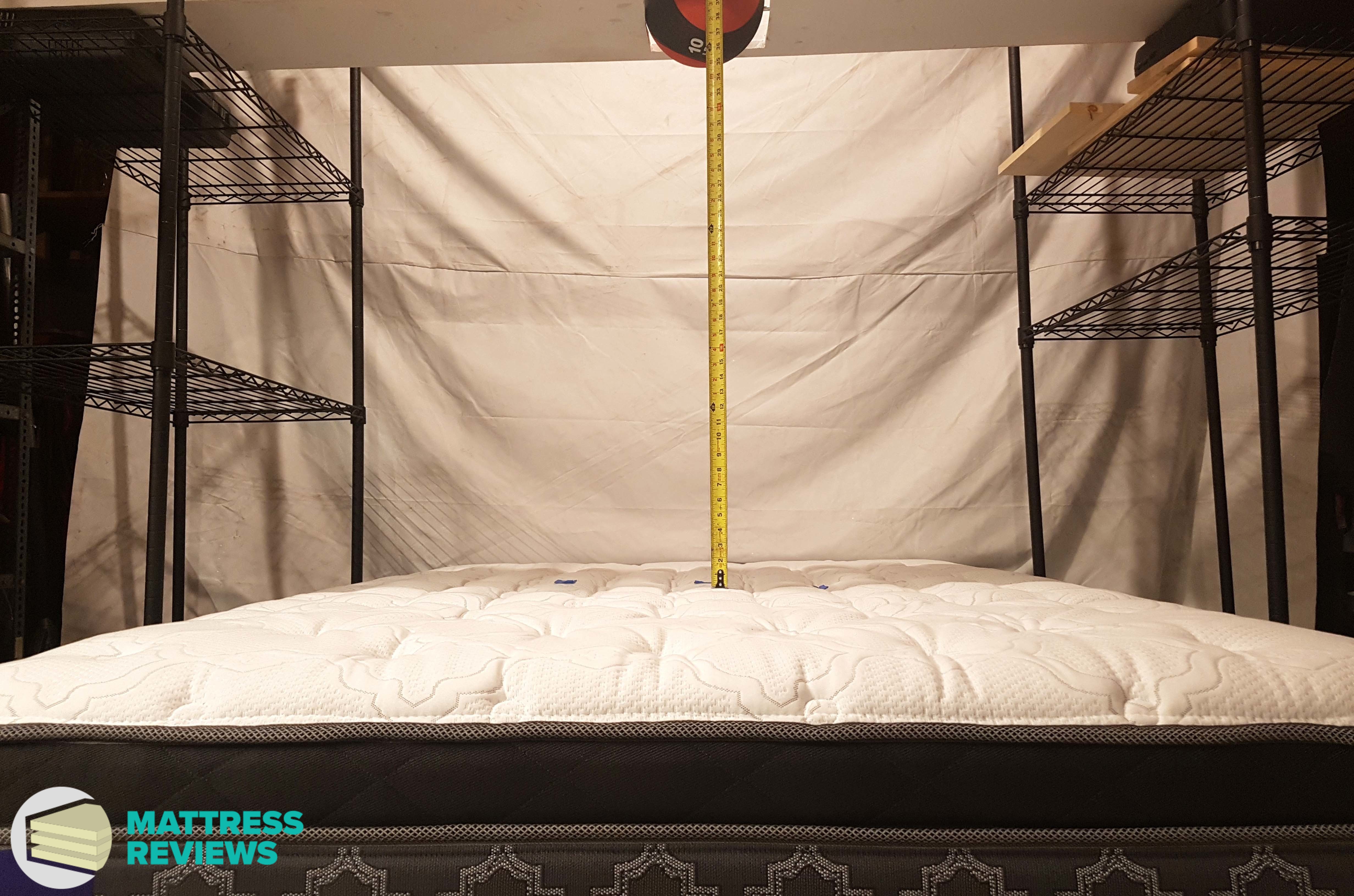 Image of the Sealy Posturepedic mattress bounce test.