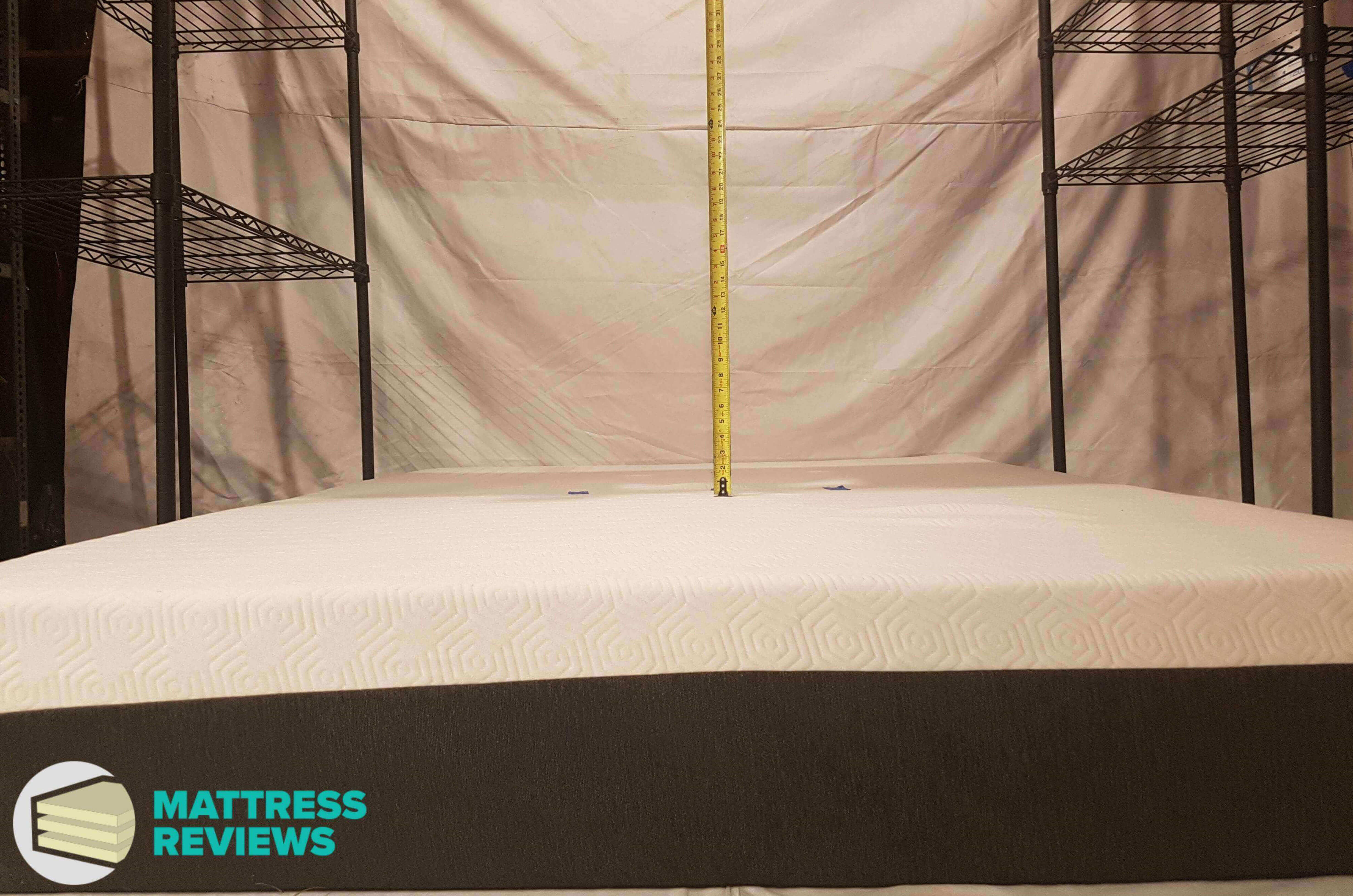 Image of the Bear mattress bounce test.