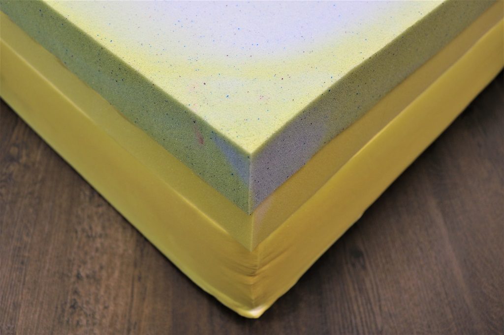 Image of the Novaform Costco mattress foam layers.