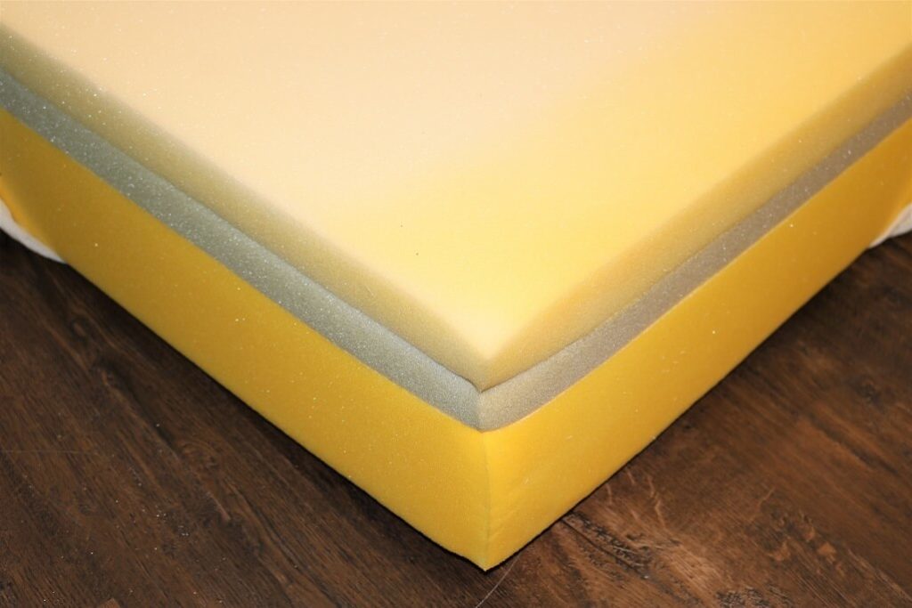 Image of the Casper Essential mattress foam layers.