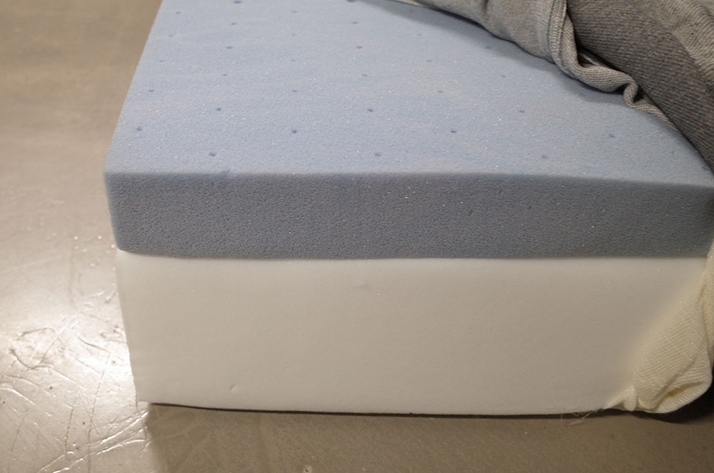 Casper Element mattress cover zipped away to show its two foam layers