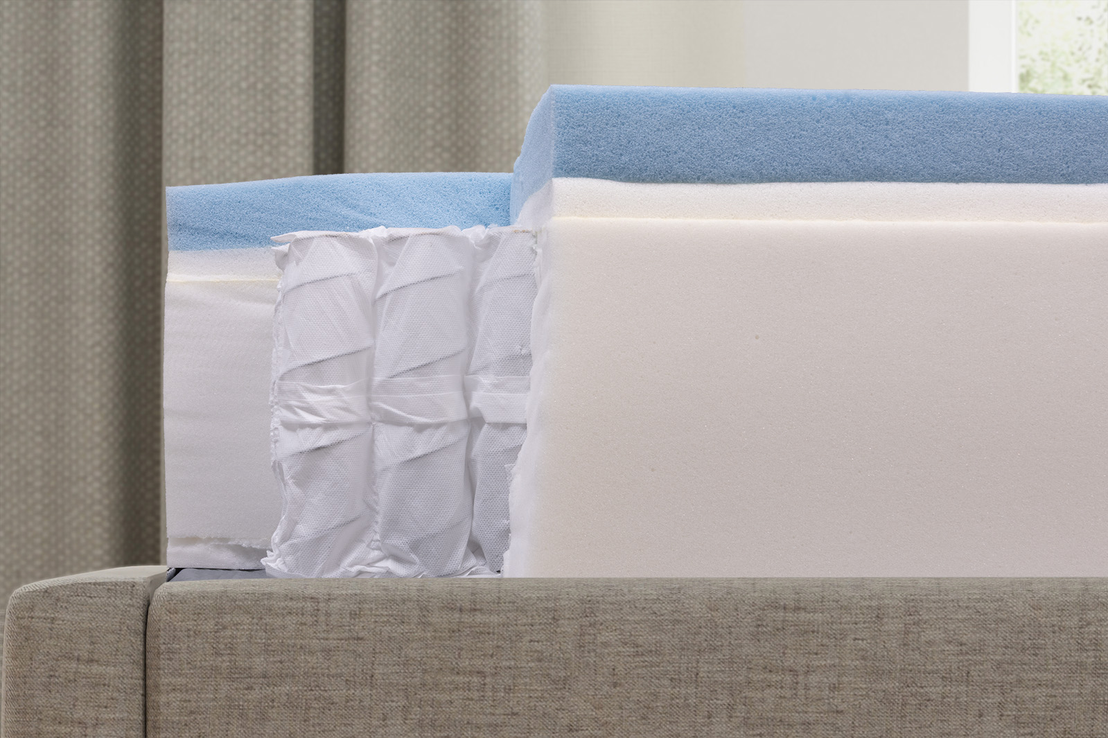 DGHybridOriginalInternalsSide MattressReviewscom close up side view of the internal layers of the Douglas Original Hybrid mattress